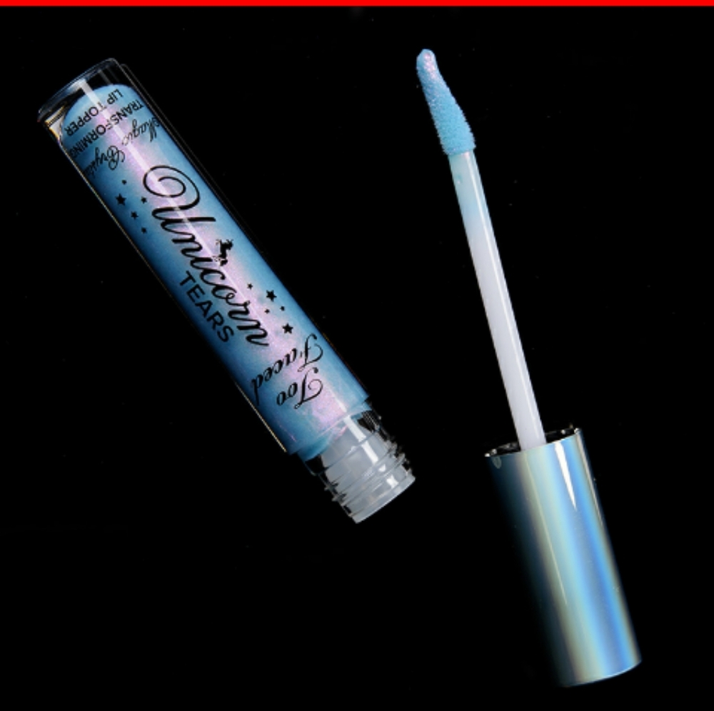 Too Faced mystical effects lip topper